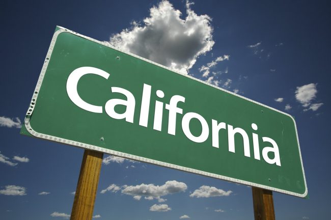 California-road-sign-green