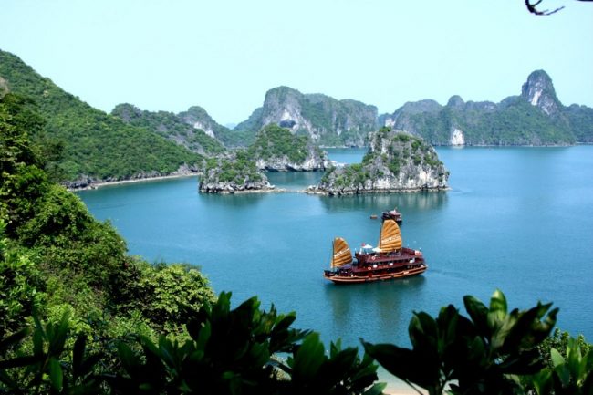 van-chuyen-hang-quang-ninh