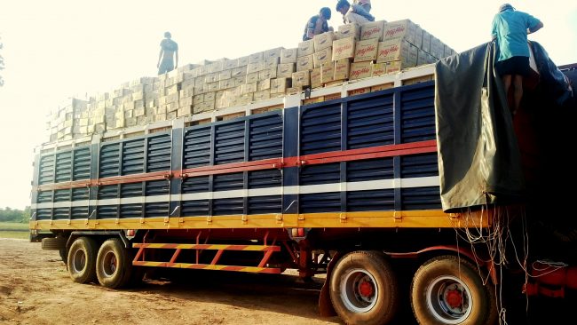 nhap-hang-tieu-ngach