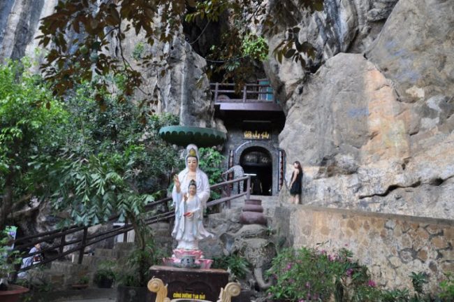 thue-xe-du-lich-di-ha-tien