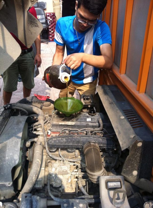 thay-dau-khi-van-chuyen-hang