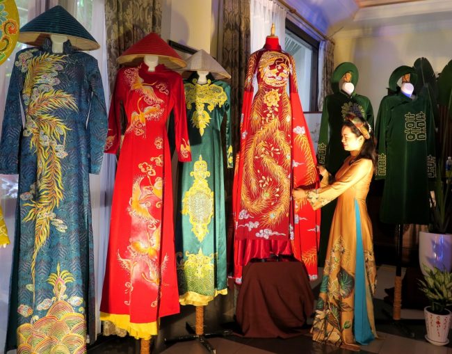 van-chuyen-ao-dai-viet-nam Vận chuyển Áo Dài Việt Nam đi Quốc tế