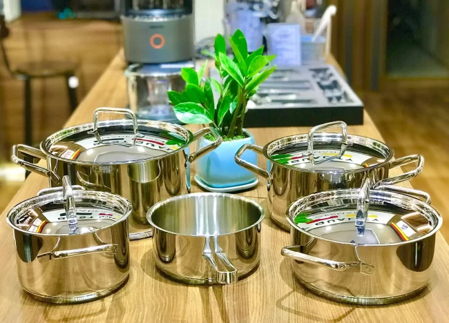 dich-vu-van-tai-duong-bo-la-gi-1 Dịch vụ mua hộ đồ gia dụng nhà bếp từ Đức về Việt Nam uy tín, thuận tiện