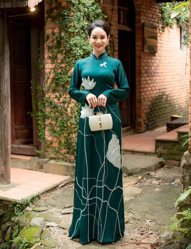 Gửi áo dài đi Nga giá rẻ Gửi áo dài đi Nga giá rẻ