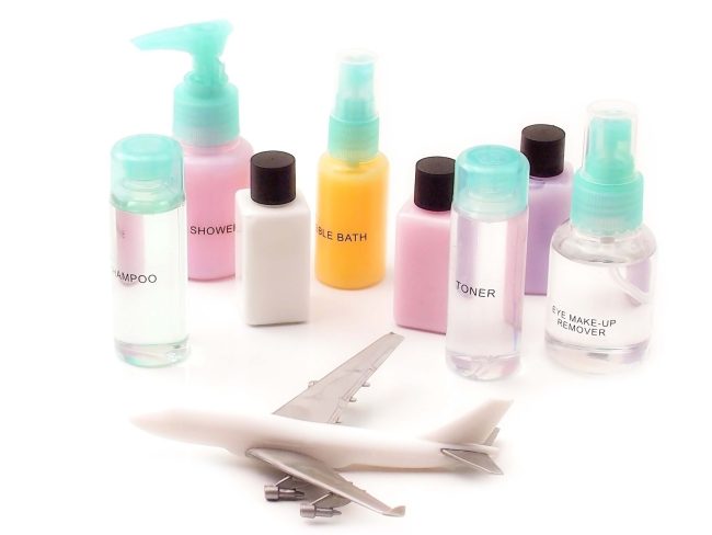 quy-dinh-mang-chat-long-len-may-bay-3-2048×1536 (1)