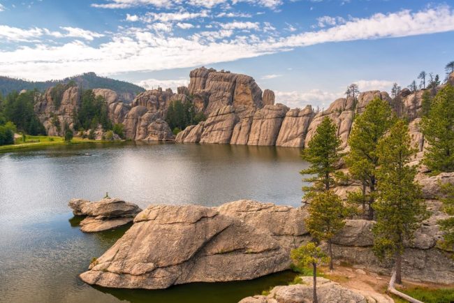 Sylvan-Lake-SUP-paddle-board-south-dakota-scaled