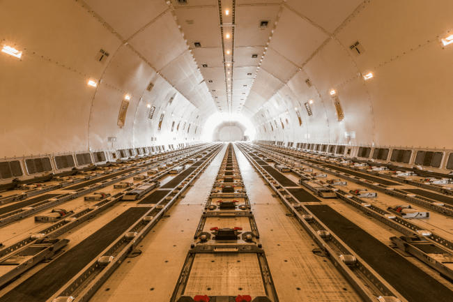 cargo_area_inside_of_aircraft_1
