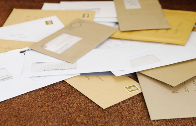 Gửi tài liệu đi Pháp nhanh chóng – an toàn bằng dịch vụ DHL tại IndochinaPost Gửi tài liệu đi Pháp nhanh chóng – an toàn bằng dịch vụ DHL tại IndochinaPost