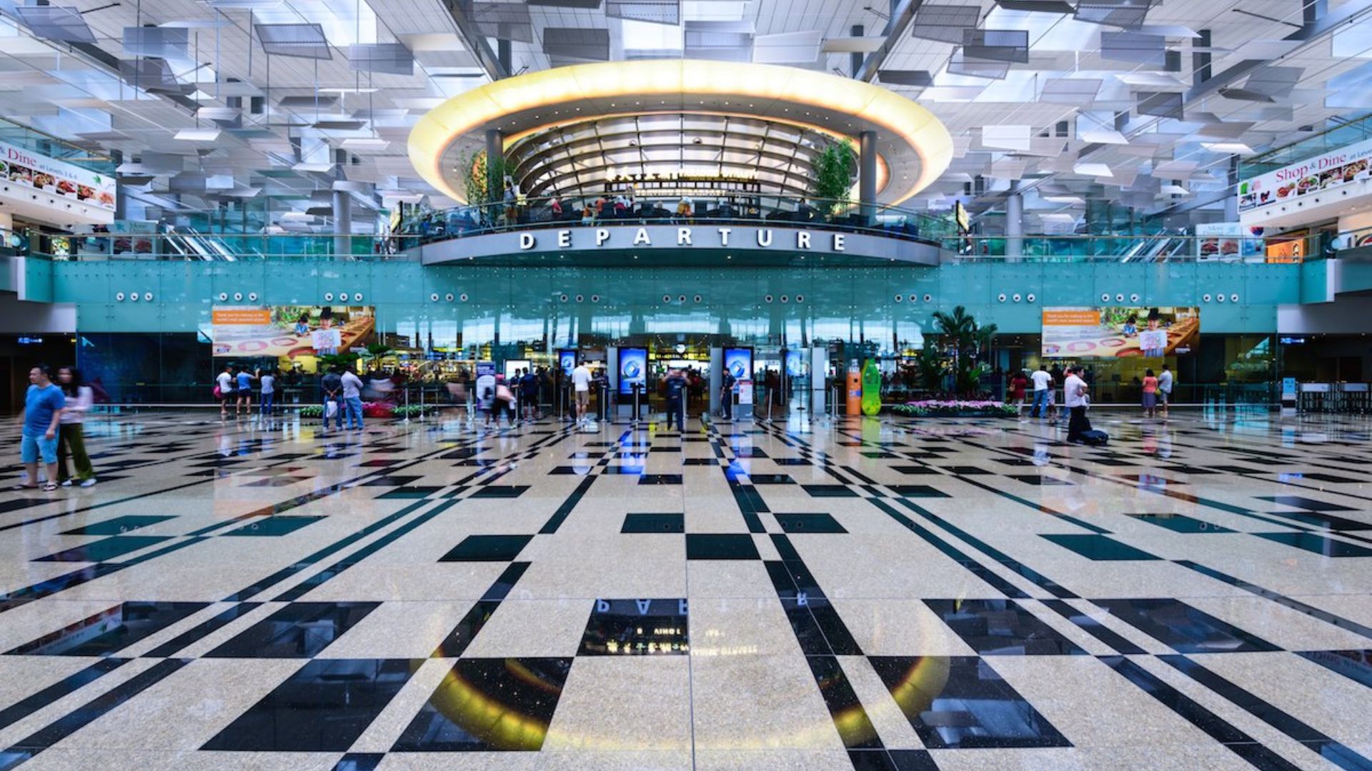 Khám Phá Sân Bay Changi: Điểm Đến Hàng Đầu Thế Giới Khám Phá Sân Bay Changi: Điểm Đến Hàng Đầu Thế Giới
