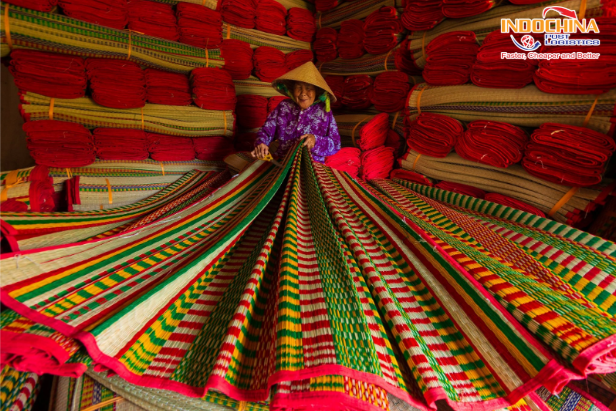 Booking Air Freight Transport of Sedge Mats from Hanoi to New York