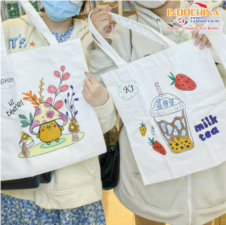 Dịch Vụ Vận Chuyển Túi Tote Từ Việt Nam Đi Nhật Bản