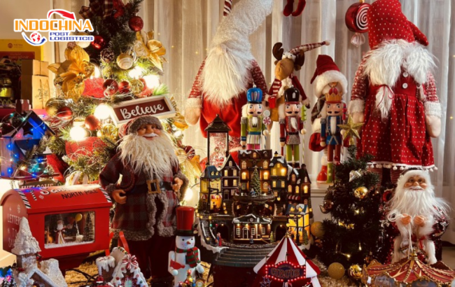 Booking vận chuyển hàng không gửi đồ trang trí Noel từ Hà Nội đi Singapore cùng IndochinaPost